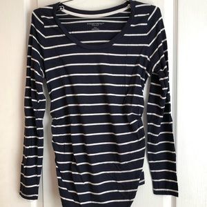 Navy and White Stripe Maternity Top 🛍